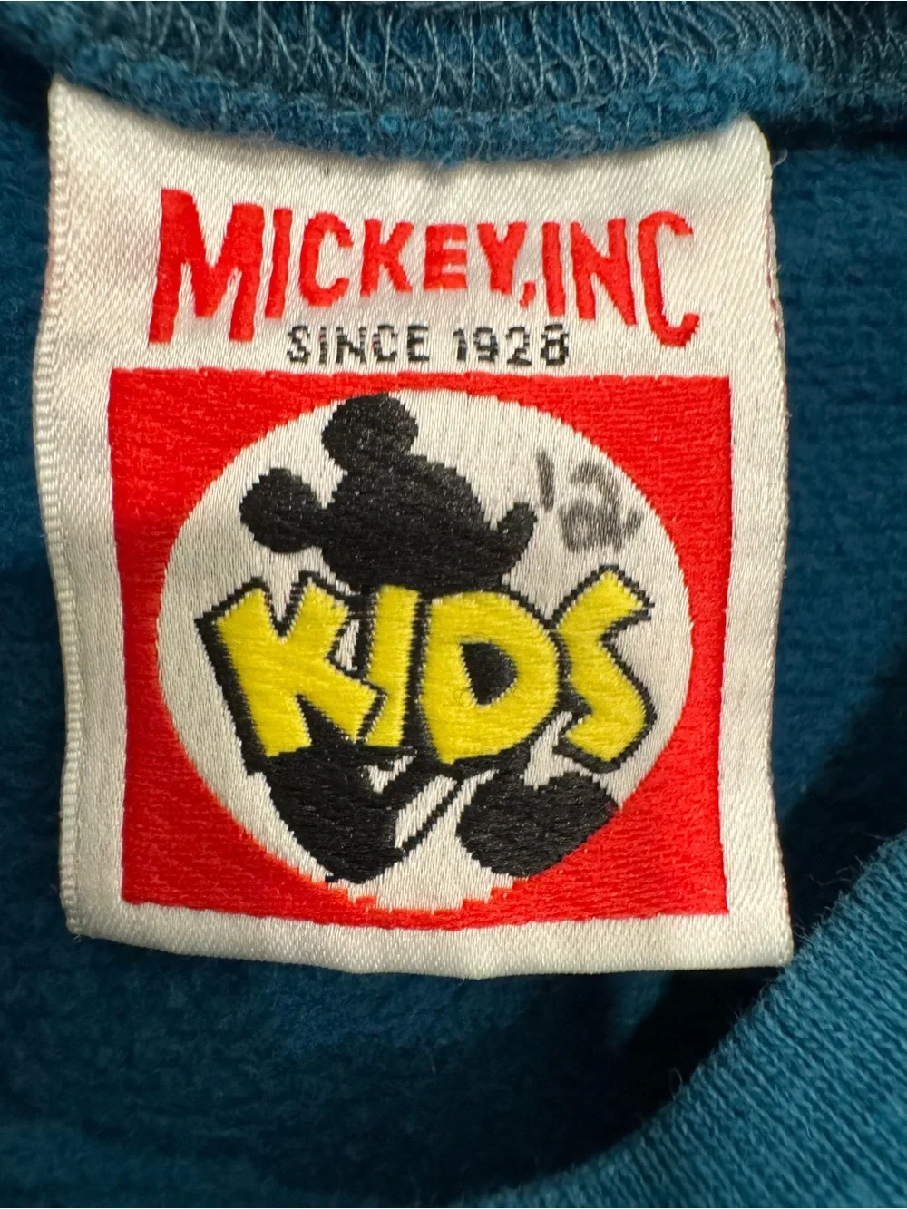 Vintage Disney Winnie the Pooh Teal Crewneck Sweatshirt Kids Large